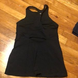 Black lululemon tank